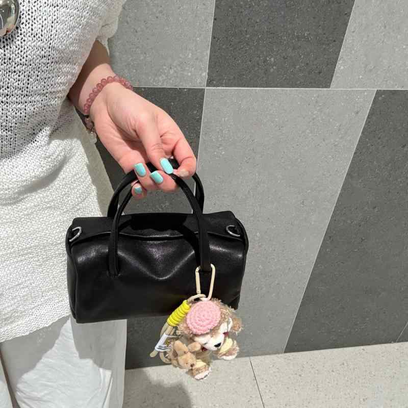 女性用 本革 羊革 レトロ 枕頭型 ペンケース型 片肩 斜めがけ 鞄 ショルダーバッグ ハンドバッグ 普段使い 軽量 個性的 デザイン