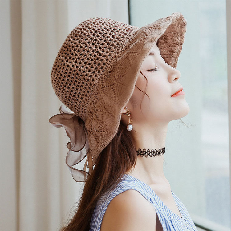 楽天市場】麦わら帽子 帽子 つば広 ハット レディース uv 紫外線 日よけ帽 折りたたみ可能 春 夏 夏用 無地 おしゃれ 可愛い 蝶結び付き  紐調節可能 アウトドア トレンド 小顔 シルエット 韓国ファッション 折りたたみ 通気性 熱中症 カジュアル プレゼント : FameFact