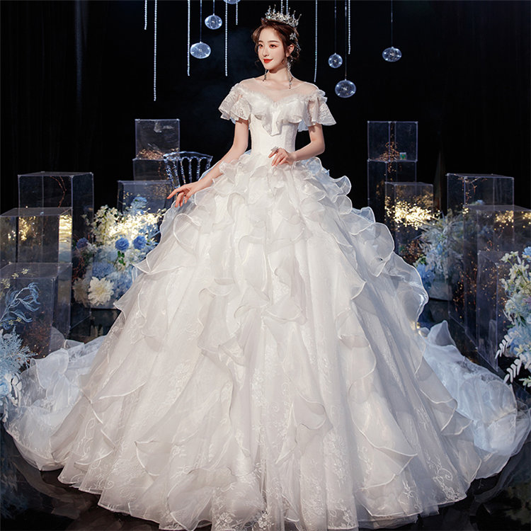 シルバー/レッド ウエディングドレス 花嫁 結婚式 韓国 大きいサイズ