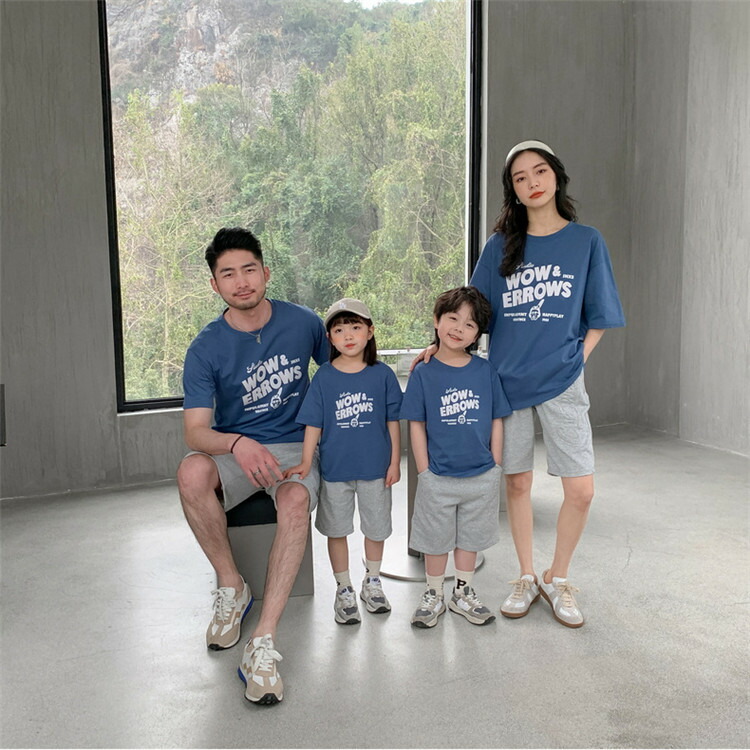 家族 親子ペアルック 2色選べる Tシャツ お揃い服 ぴったり ゆったり カジュアル シンプル トップス ママ娘パパ息子 メンズ レディース 上品 半そで 半袖 可愛い 女の子 春夏 柔らかい 男の子 短袖 綿 通気 韓国 人気デザイナー お揃い服