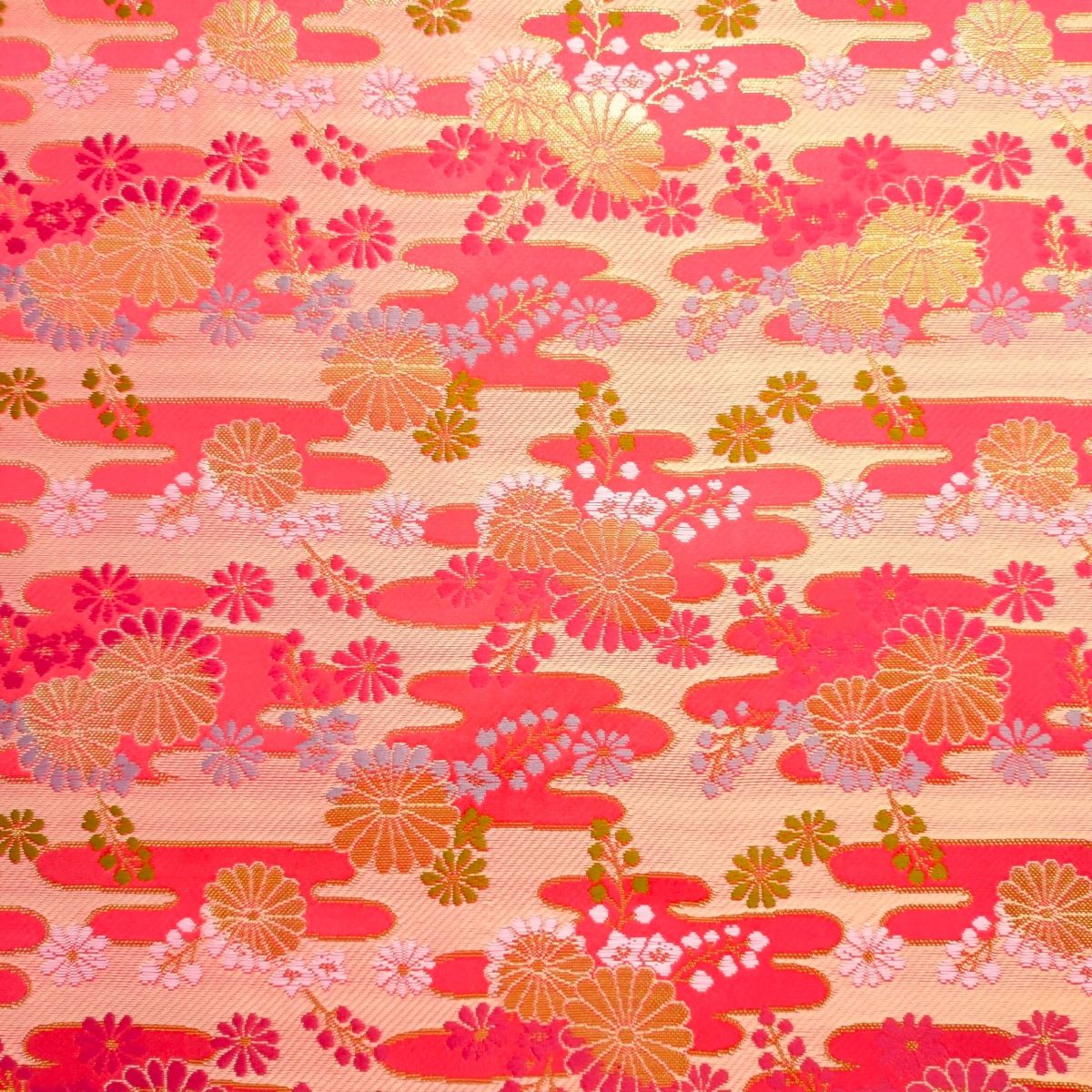 豪華絢爛　赤地 鶴と花柄 豪華絢爛 赤地 鶴と花柄