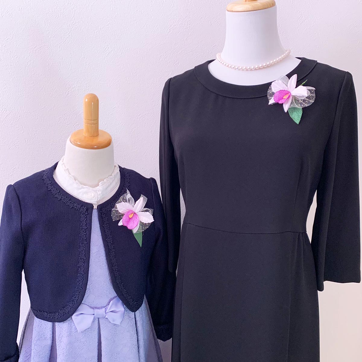 カトレアのコサージュ(ブローチピン付)完成品花飾り造花胸花卒業式入学式卒園式入園式