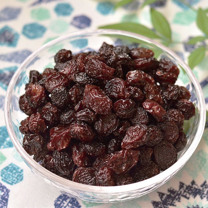 楽天市場】まるごと干しぶどう＜無農薬栽培レーズン・種あり＞80g×2袋