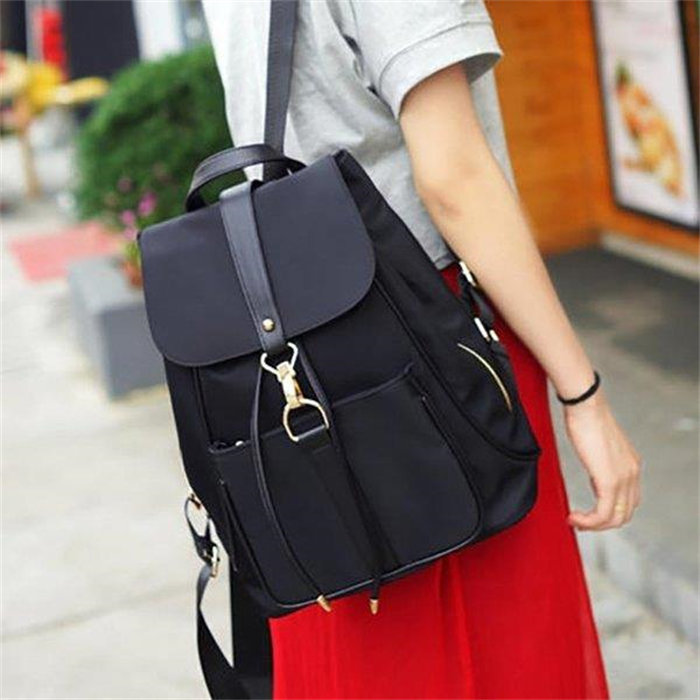 背嚢 好いたらしいめ  可愛らしい  オシャレ 心地好い 小さめ 黒 レディース 流行り物 成年者 軽さ 今めかしい 黒いこと