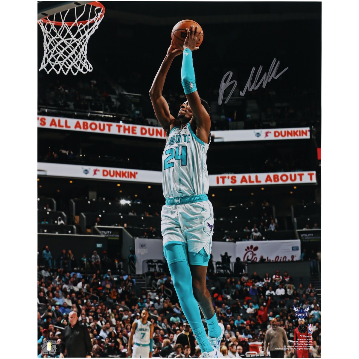 【公式シリアル番号付】NBA ホーネッツ ブランドン・ミラー 直筆サイン フォト （16x20） Fanatics Authentic/ファナティクスオーセンティック (AUT 16x20 PHOTO 45278)