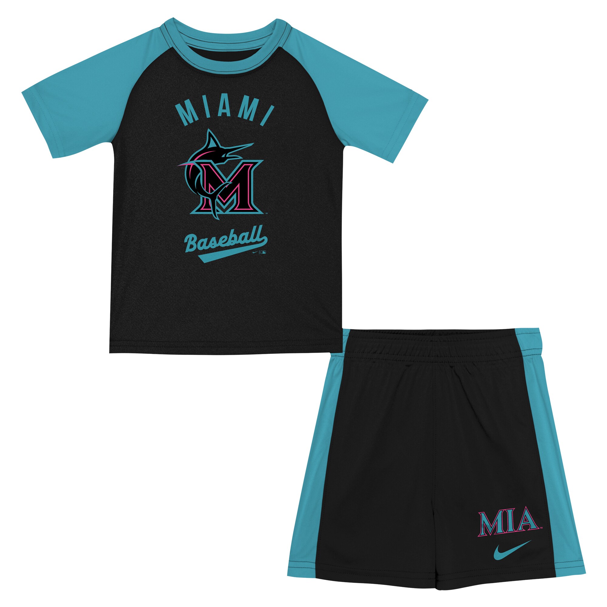 2026 ワールドカップ 堅苦しさ制服