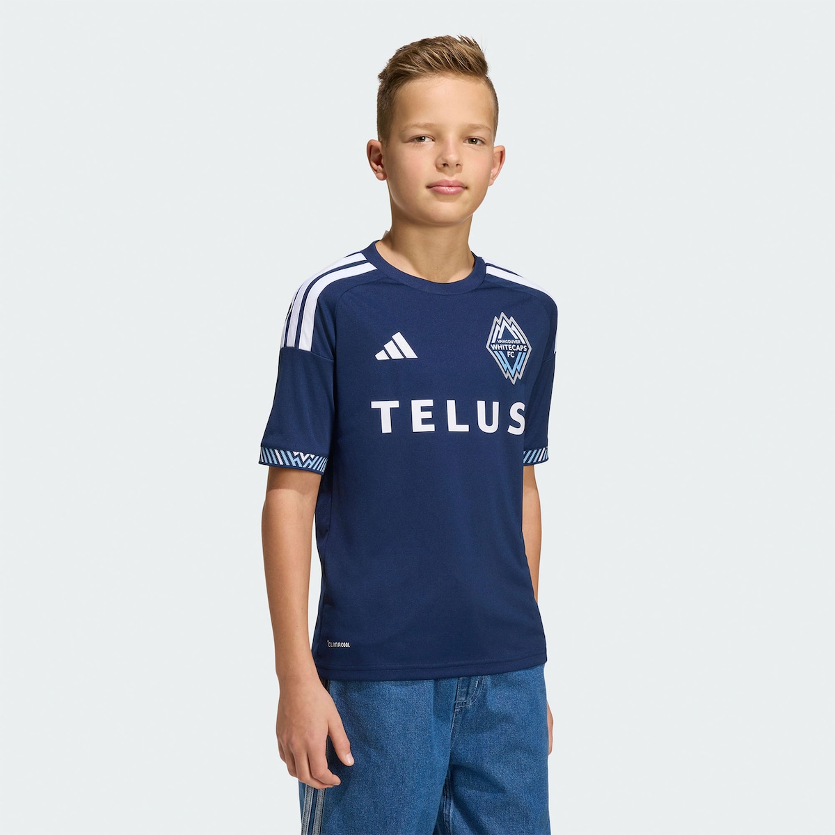 2026 ワールドカップ 堅苦しさ制服