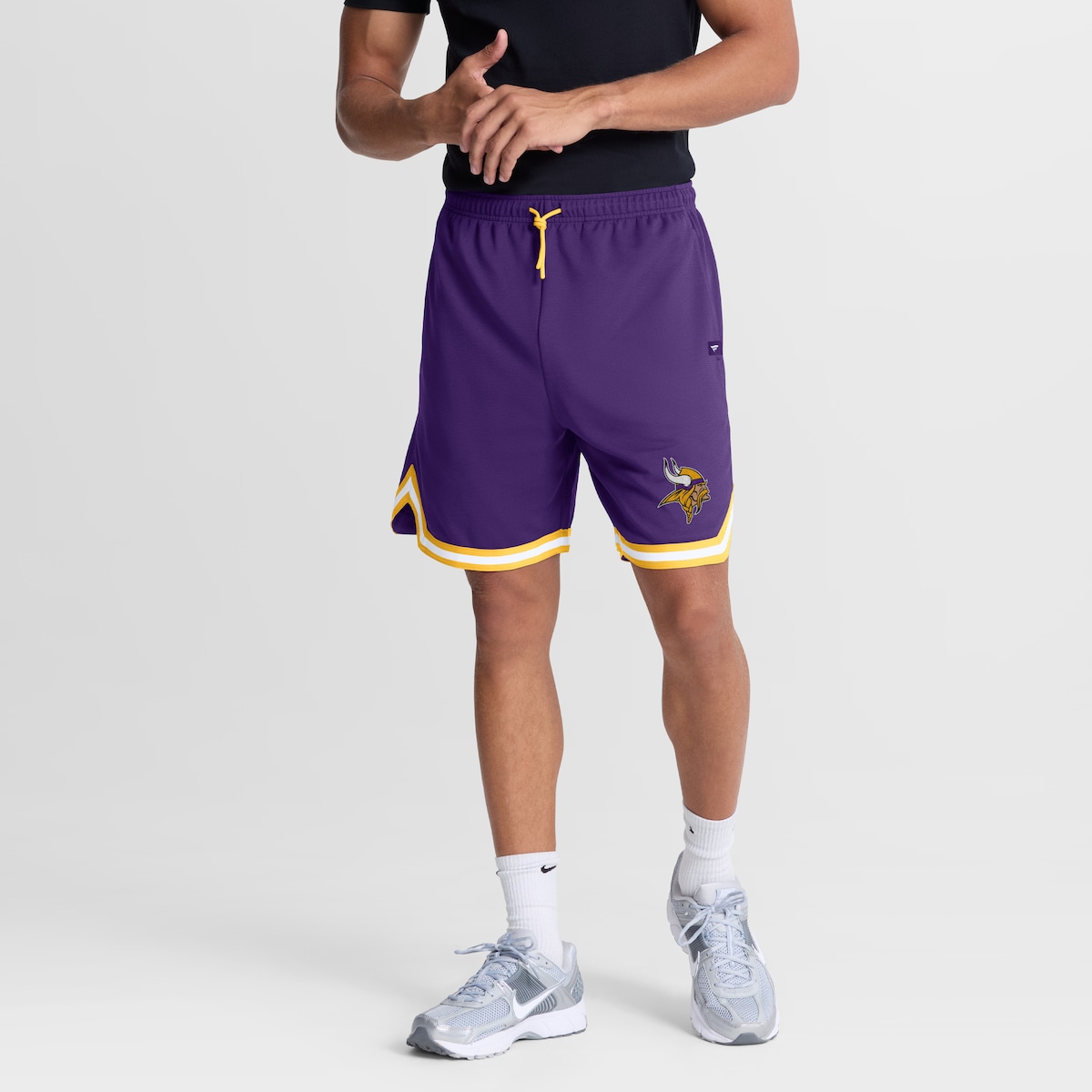 2026 ワールドカップ 堅苦しさ制服