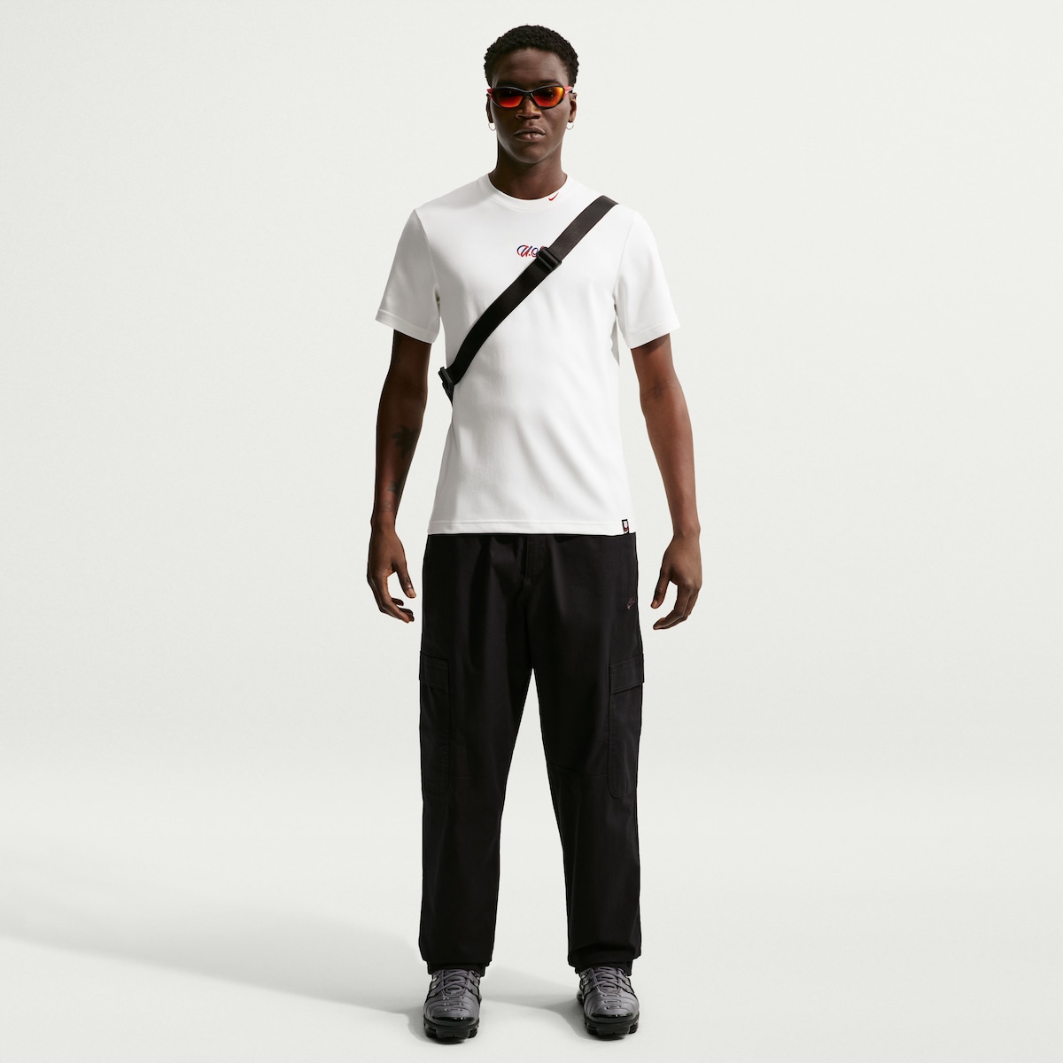 【公式グッズ】NATIONAL TEAM アメリカ代表 Tシャツ Nike/ナイキ メンズ ホワイト (NIK SU26 Men's Dri-Fit Primary Statement SS Tee)