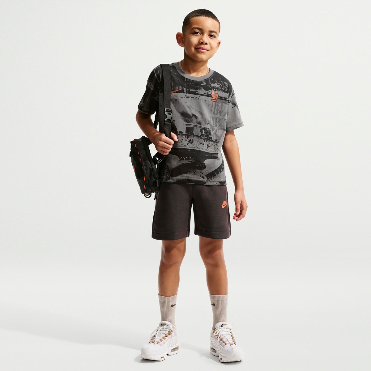 2026 ワールドカップ 堅苦しさ制服