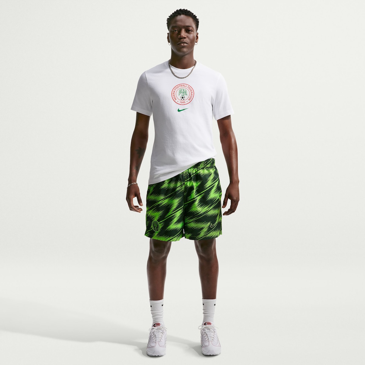 【公式グッズ】NATIONAL TEAM ナイジェリア代表 Tシャツ Nike/ナイキ メンズ ホワイト (NIK SU26 Men's Crest SS Tee)