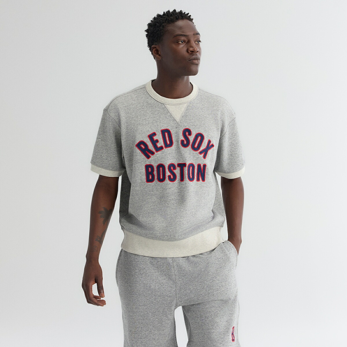 【公式グッズ】MLB レッドソックス 半袖 トレーナー Fanatics/ファナティクス メンズ ヘザーグレイ (FANATICS AGILE SS SIDELINE TERRY CREW)|Fanatics公式ストア 店