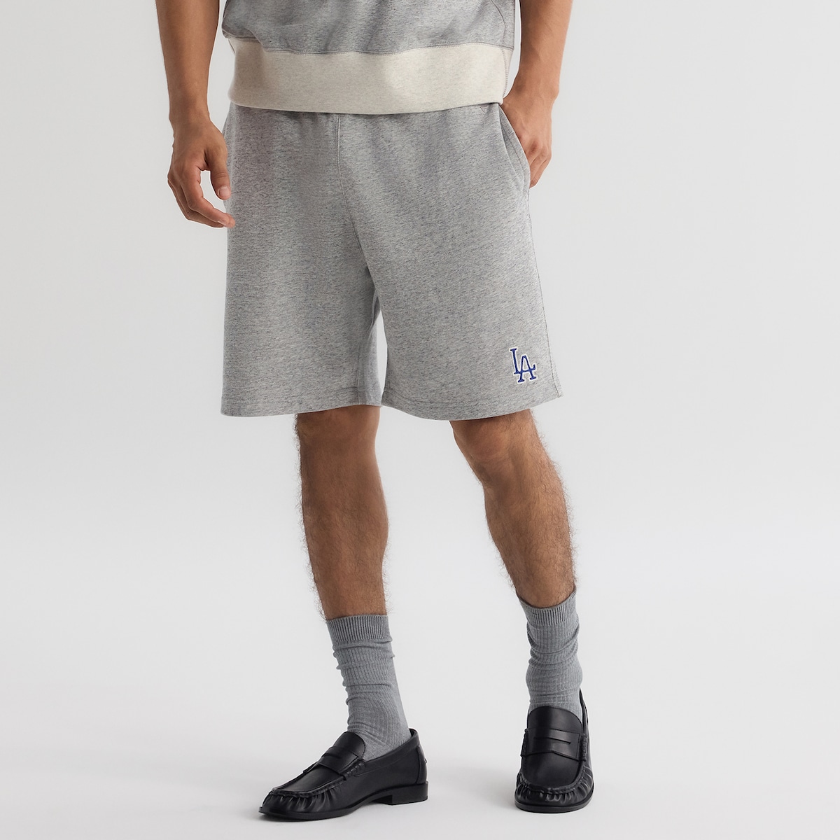【公式グッズ】MLB ドジャース ハーフパンツ Fanatics/ファナティクス メンズ ヘザーグレイ (FANATICS AGILE SIDELINE TERRY SHORT)｜Fanatics公式ストア 店