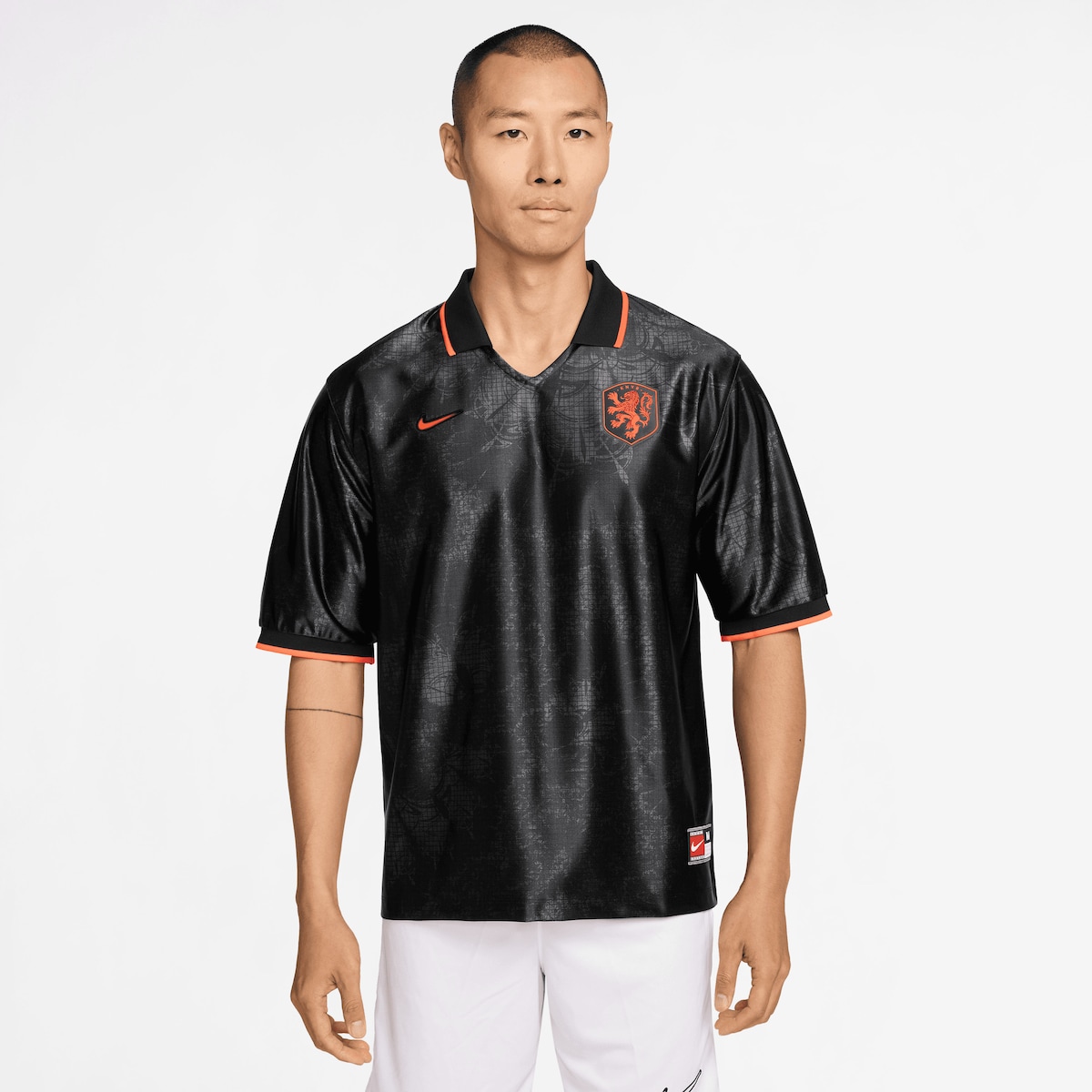 2026 ワールドカップ 堅苦しさ制服