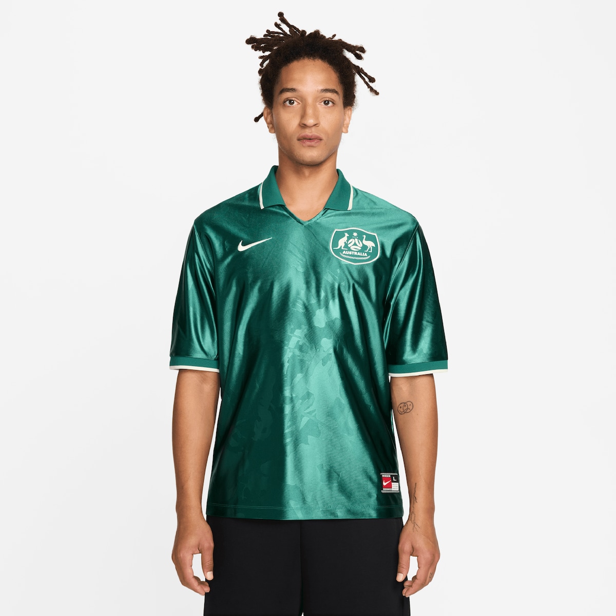 2026 ワールドカップ 堅苦しさ制服