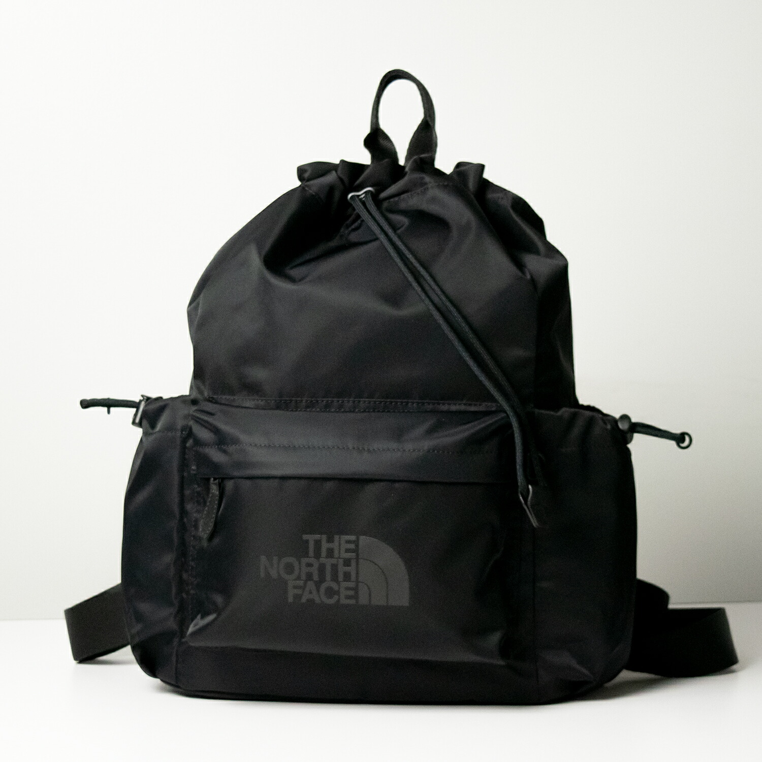 THE NORTH FACE ブラック リュック　フェイクレザー THE NORTH FACE｜サボテンレザーリュックサック