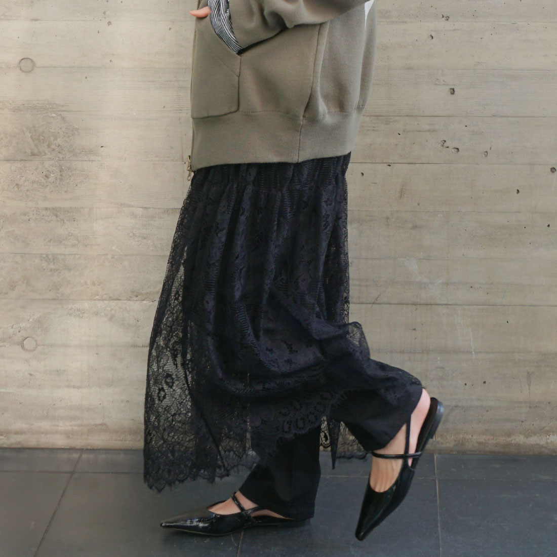 レースギャザースカート ブラック再販【納期ご注意ください】