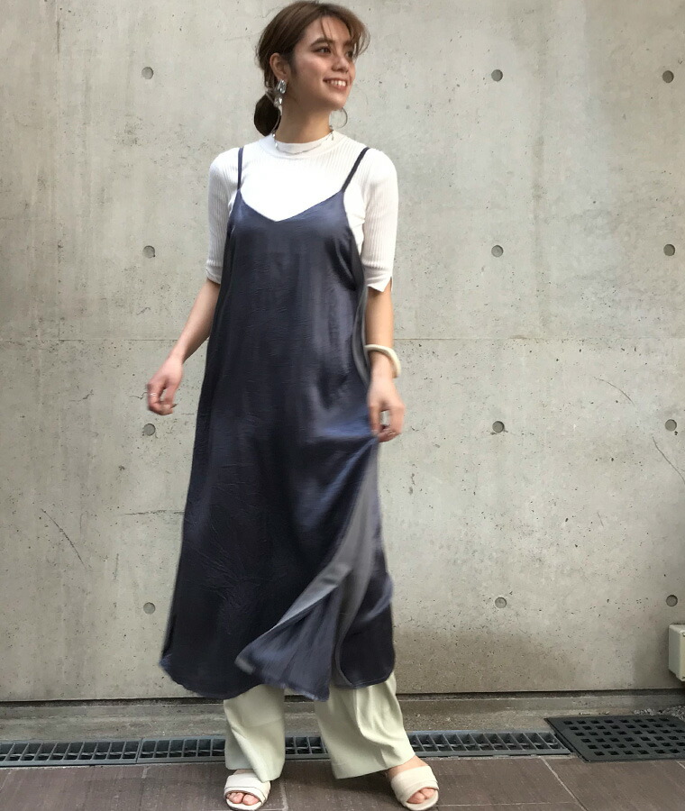 特売 ワンピース 秋 ロング レディース 袖なし キャミワンピ キャミソール ブラウス ニット カットソー ワイドパンツ スカート レイヤード 重ね着 サテン シアー スリット ヴィンテージサテン お洒落 大人カジュアル きれいめ ワンピース 体型カバー ゆったり M グリーン 特売 ワンピース 秋 ロング レディース 袖なし キャミワンピ キャミソール ブラウス ニット カットソー ワイドパンツ スカート レイヤード 重ね着 サテン シアー スリット ヴィンテージサテン お洒落 大人カジュアル きれいめ ワンピース 体型カバー ゆったり M グリーン