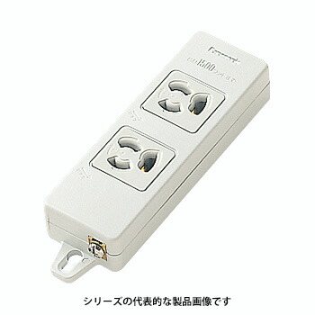 Panasonic OAタップ(接地抜け止め形•マグネット付) WCH2404 fkn-0027.jpg