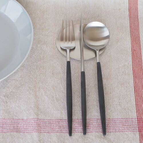 楽天市場 クチポール カトラリーレスト ナイフレスト Cutipol カトラリー置き ナイフ 食器 おしゃれ カフェ Ct Nr Favoritestyle キッチン 雑貨