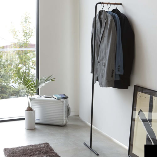 楽天市場 スリムコートハンガー Tower タワー 山崎実業 軽量 壁掛け ハンガーラック パイプハンガー 衣類収納 見せる収納 ブラック Favoritestyle キッチン 雑貨
