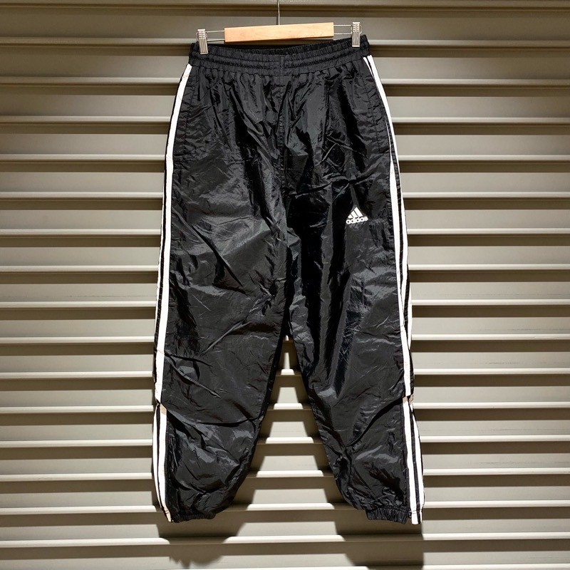 adidas ナイロントラックパンツ 楽天市場】adidas アディダス ボトムス ボトムス adidas TRICOL