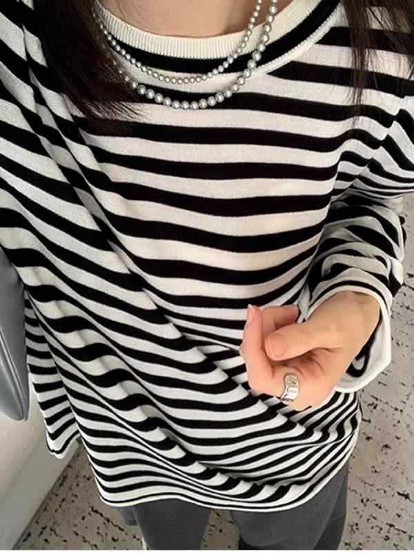 ニットシャツ レディース 長袖 丸首 ゆったり ウール カシミヤ シルク混 ピンストライプ 暖か 柔らかい インナー用 レイヤリング ソフトタッチ 日常使い