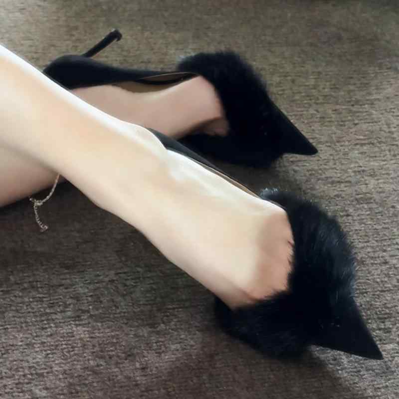 ハイヒール パンプス レディース 秋冬 ブラック ファー ポインテッドトゥ 細ヒール スタイリッシュ セクシー エレガント 女性用 フォーマル 普段使い 軽量 伸縮性 高級感 再生繊維 ハイウエスト Vネック アイボリー ピンク系