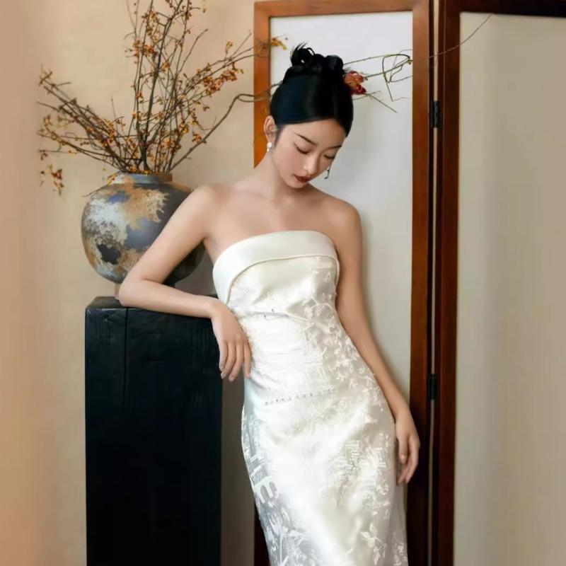 レディース ブライダルドレス ストラップレス 蝶結び ホワイト ロングトレーン ワンピース 結婚式 敬酒服 エレガント 淡雅 女性用 フォーマル イブニングドレス｜フィーリアルショップ
