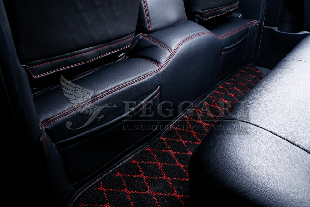 ハイエース / レジアスエース 200系 標準車用 セカンドフロアカバー ブラックレザー×レッドステッチ ポケット有 高品質 / フェガーリ FEGGARI LUNA