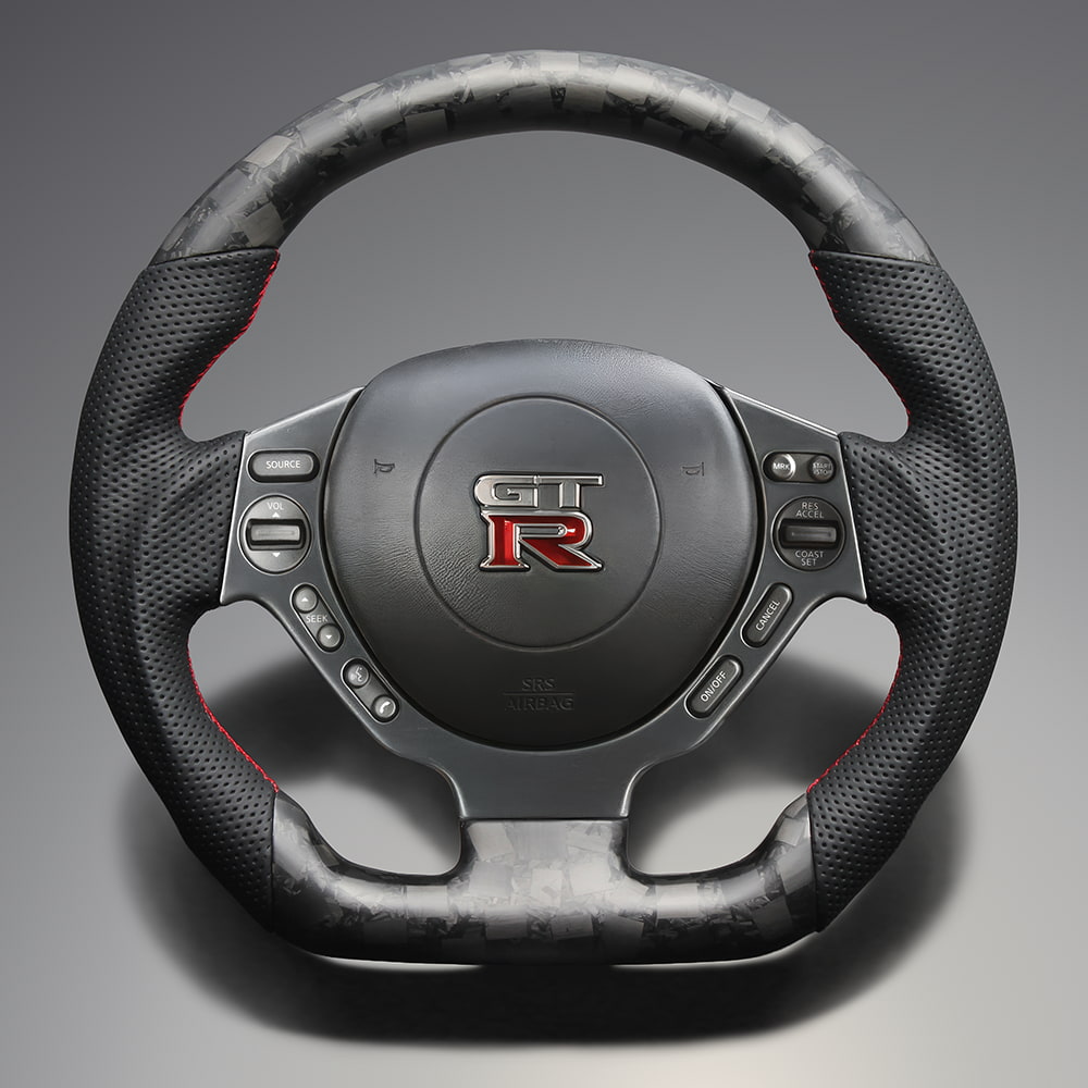 FEGGARI GT-R R35 本革 & フォージッドカーボン ステアリング(純正交換) マット塗装 レッド ユーロステッチ / LS304 フェガーリ｜フェガーリ公式ショップ 43,615円