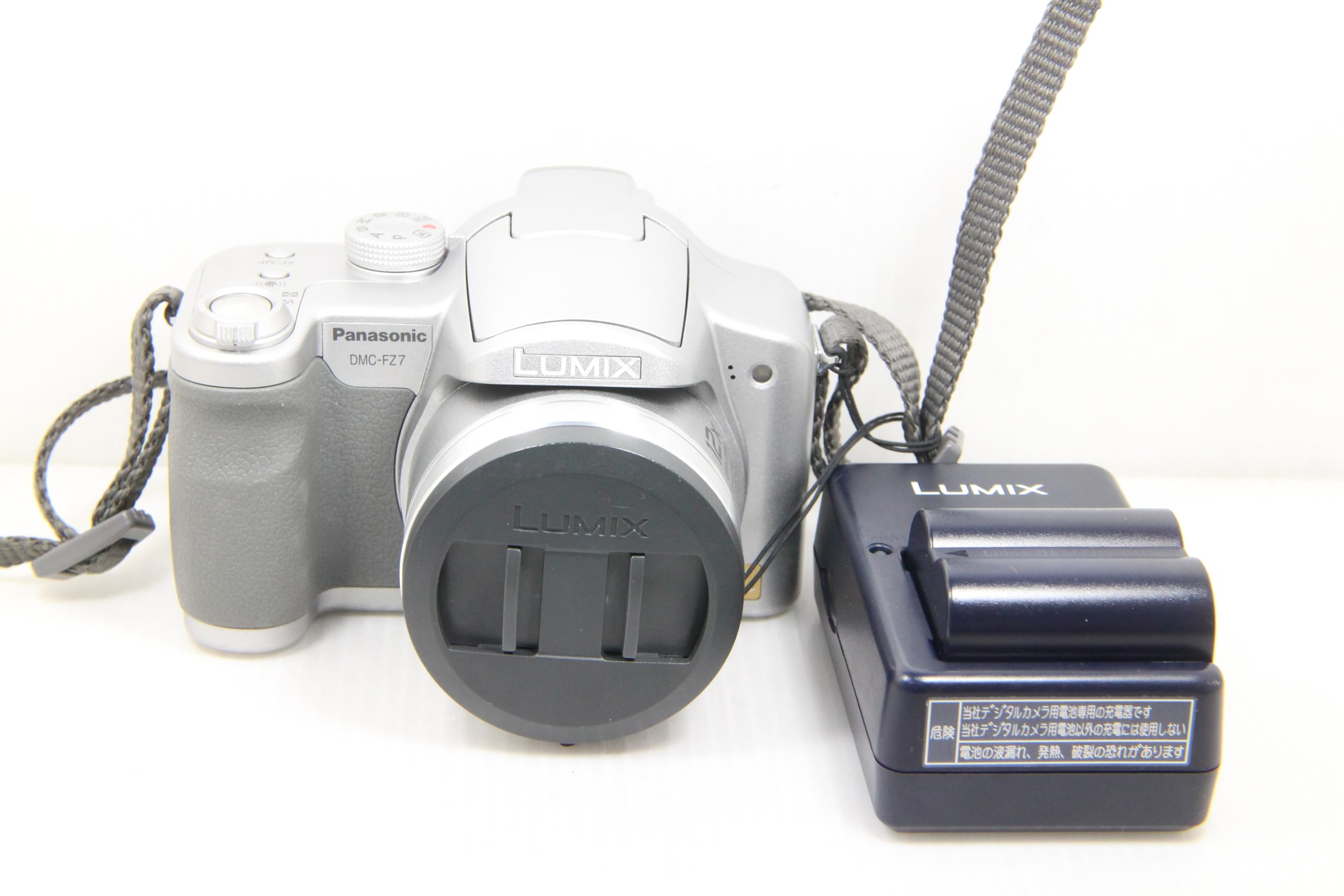 パナソニック デジタルカメラ LUMIX DMC-FZ7｜felicitastore 49,626円