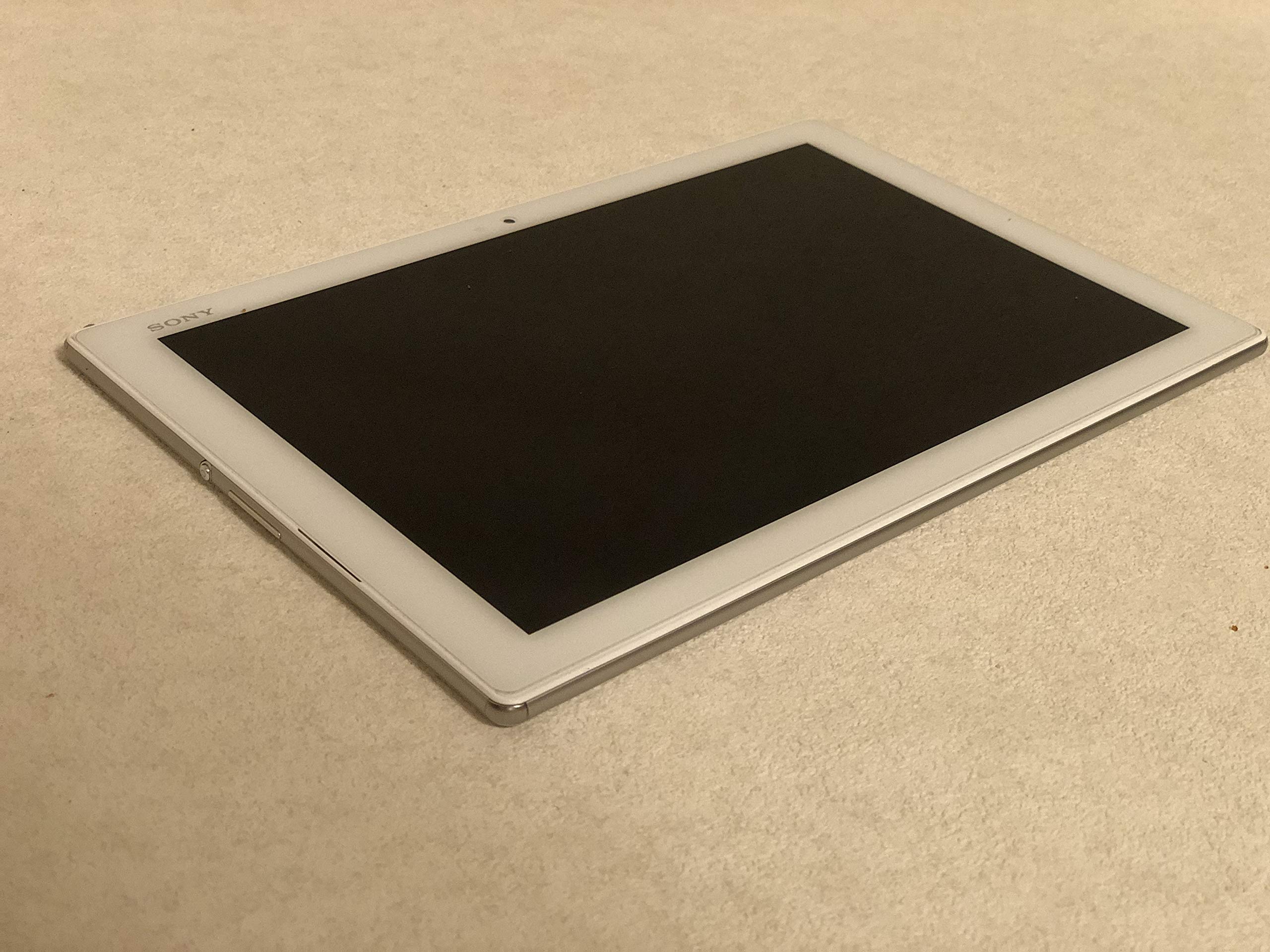 Xperia Z4 Tablet SO-05G docomo ホワイト 白色｜felicitastore