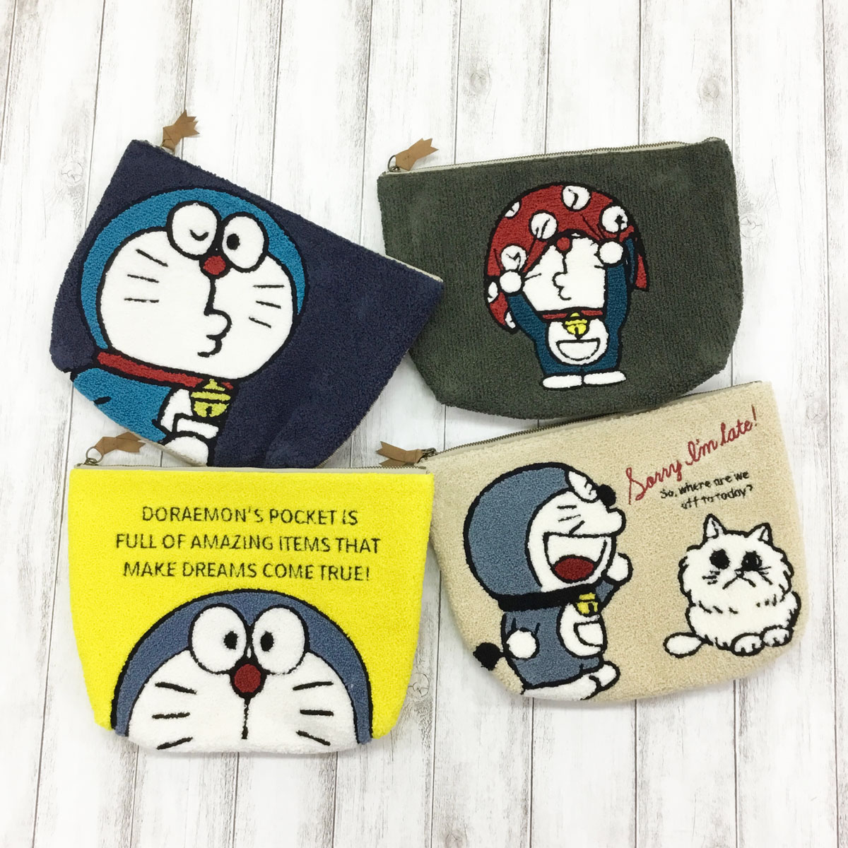 I'm Doraemon ドラえもん サガラ 刺繍　ポーチ 公式 公認 大きめ 大容量 かわいい 大人 レディース プレゼント 娘 彼女 おしゃれ キャラクター　アイパッドケース　グッズ画像