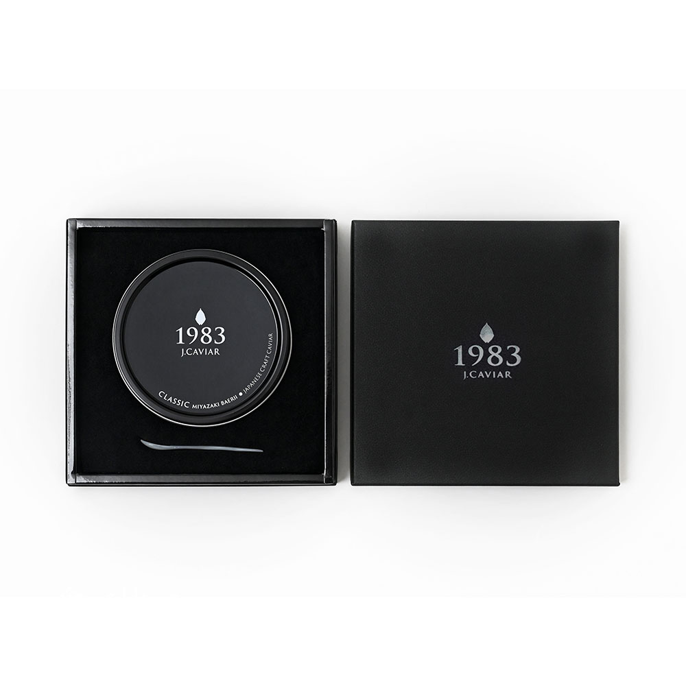 世界三大珍味 最高峰の キャビア 1983 J.CAVIAR バエリ クラシック (100g)｜オアシス商事
