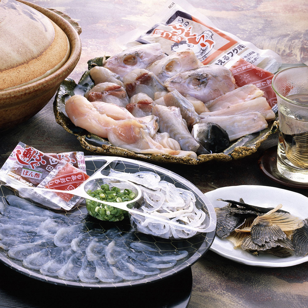 幻の高級魚 本場の贅沢をご家庭で 大分豊後産とらふぐ料理 B｜オアシス商事 10,156円