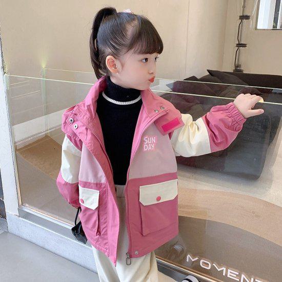 【取寄】ウィンドブレーカー キッズ アウタージャケット 子供服 キッズ服 子供 キッズ ジュニア 女の子 アウター かわいい コート ジャケット フード付き 裏ボア アウトドア 防水 防風 防寒服 防寒 暖かい あったか 春 秋 冬 ジッパー付き フロントジッパー ピンク ブラック