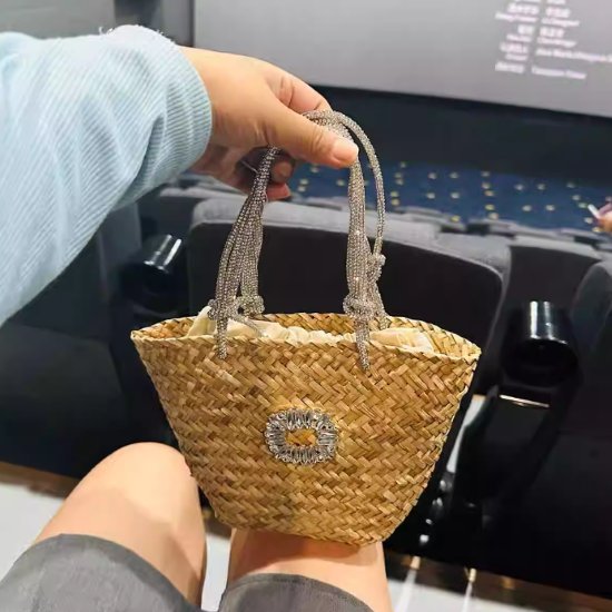【取寄】かごバッグ レディース バッグ 鞄 かばん ハンドバッグ カゴバッグ ビジュー きらきら 夏 コンパクト カジュアル お出かけ おしゃれ ナチュラル ストローバッグ 女性 ファッション バスケット
