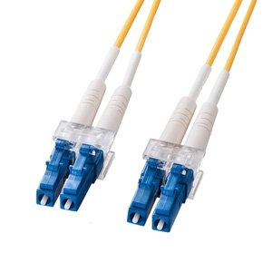 サンワサプライ 光ファイバケーブルケーブル色:黄色 芯数2 眼鏡 HKB-LCLC1-30L
