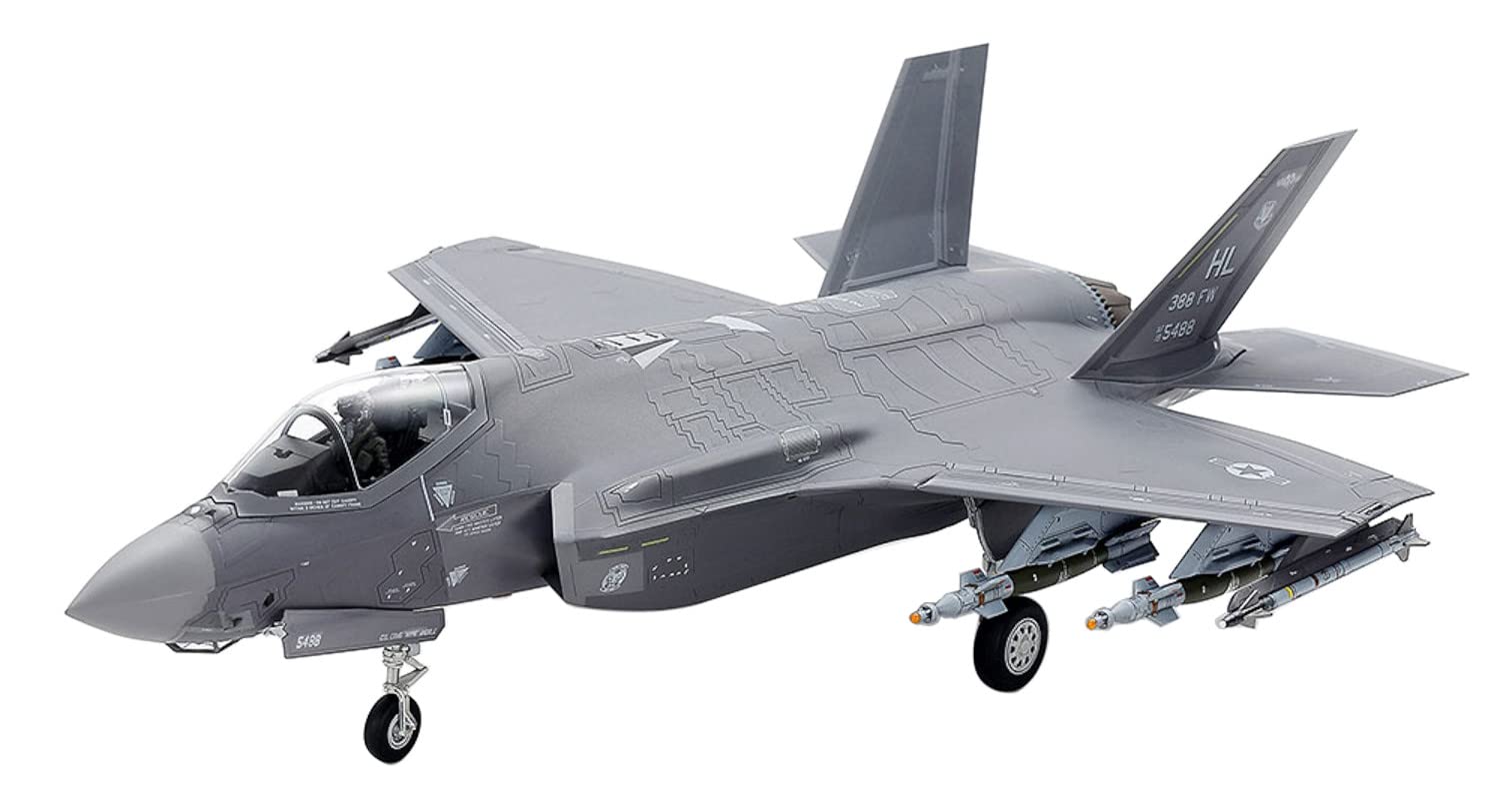 F-35A ロッキード キーホルダーとピンバッジセット 楽天市場】TAMIYA タミヤ 1/72 ロッキード マーチン F-35A