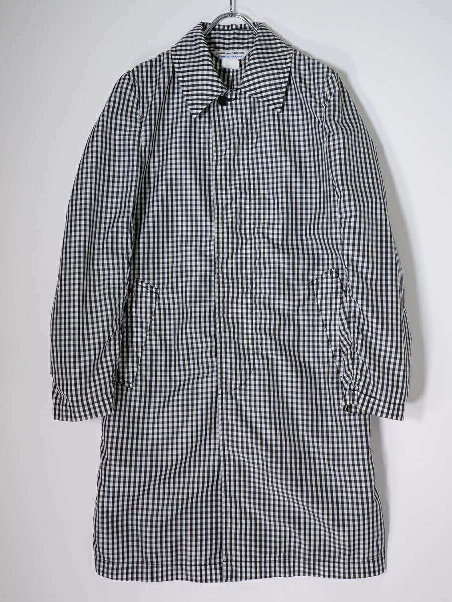 COMME des GARCONS COMME des GARCONSコムデギャルソン コムコム ギンガムチェック バッカリングナイロンコート【LCTA80312】【黒白】【XS】【中古】【沖縄.離島以外 送料無料】【DM251223】
