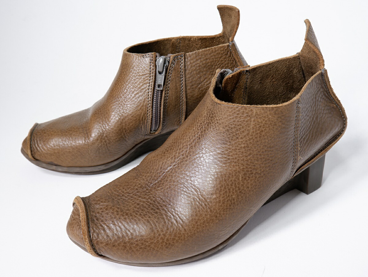 楽天市場】【美品□定価5万9400円】trippen【トリッペン】 KINKY