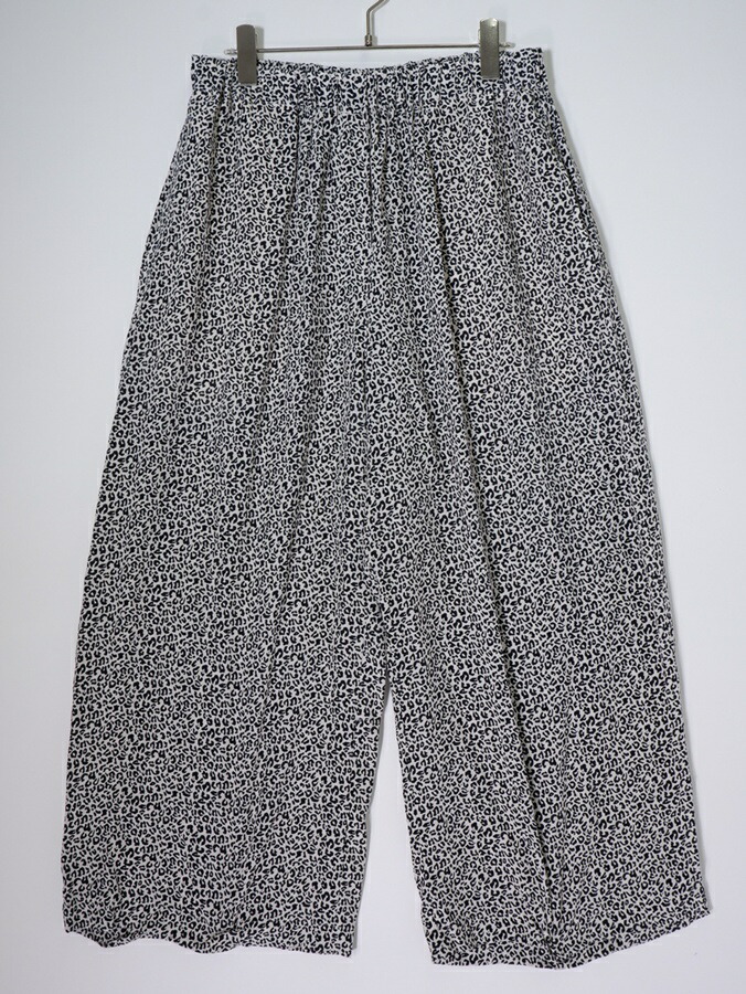 journal standard luxe逐次刊行物判定基準 ラックス レオパードサテンイージーワイドパンツ【LPTA81055】【白いこと|黒いこと】【F】【中古】【沖縄.離島以外 貨物輸送無料】【DM260421】