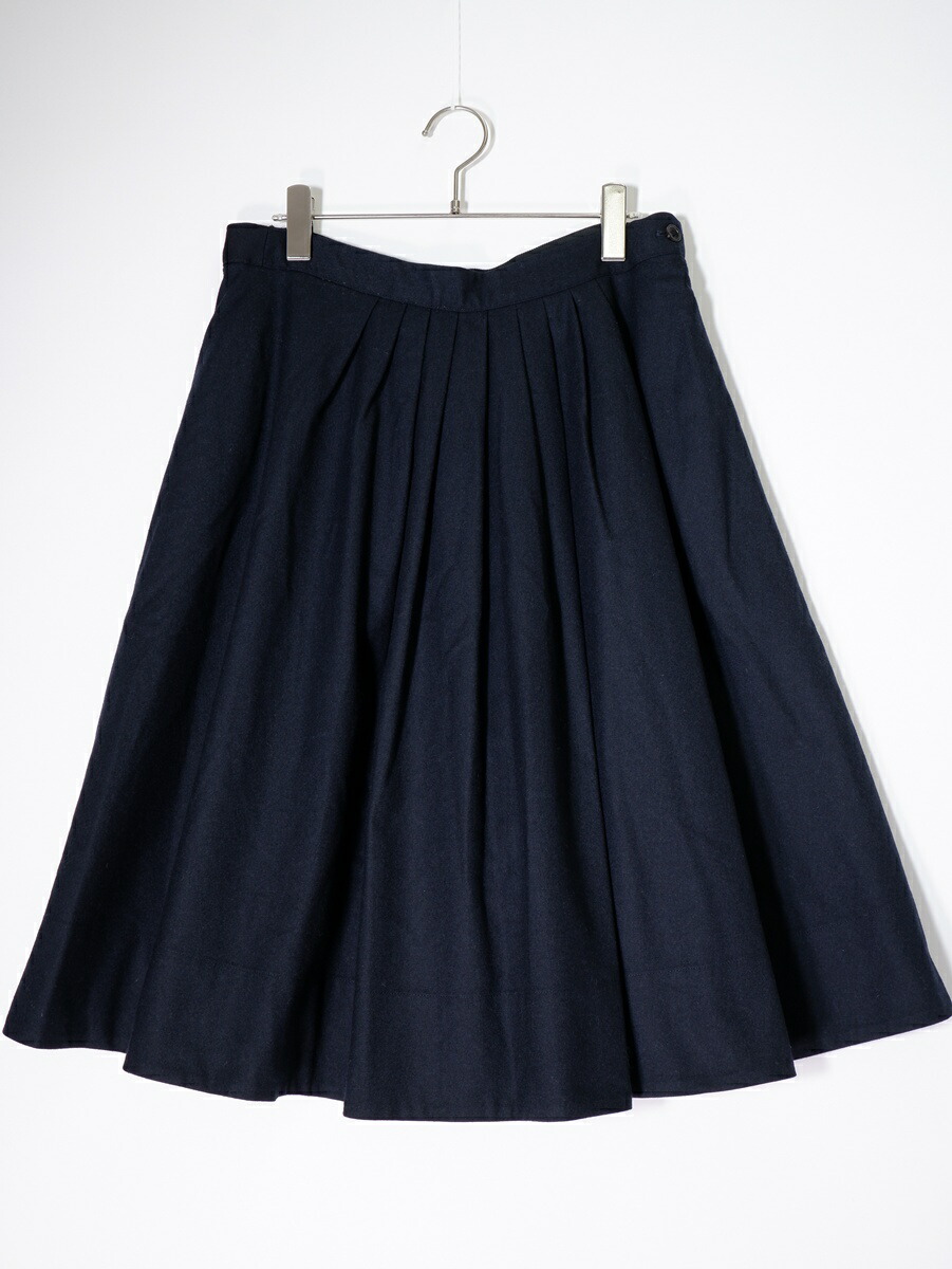 MARGARET HOWELLマーガレットハウエル FINE WOOL FLANNEL ウールフランネル タックプリーツフレアスカート【LSKA80156】【ネイビー】【2】【中古】【沖縄.離島以外 送料無料】【DM251202】|ブランド古着の買取販売 渋谷FILT