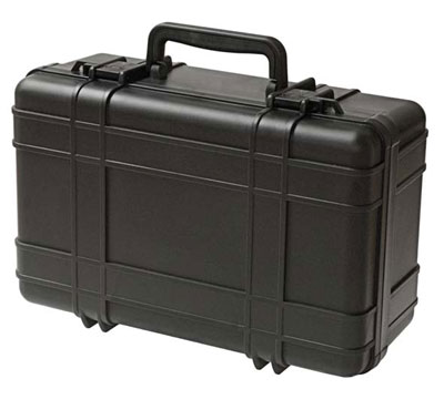 UK821　 ウルトラケース　フォーム付　 外寸：54.11x37.59x23.36cm　 Underwater Kinetics