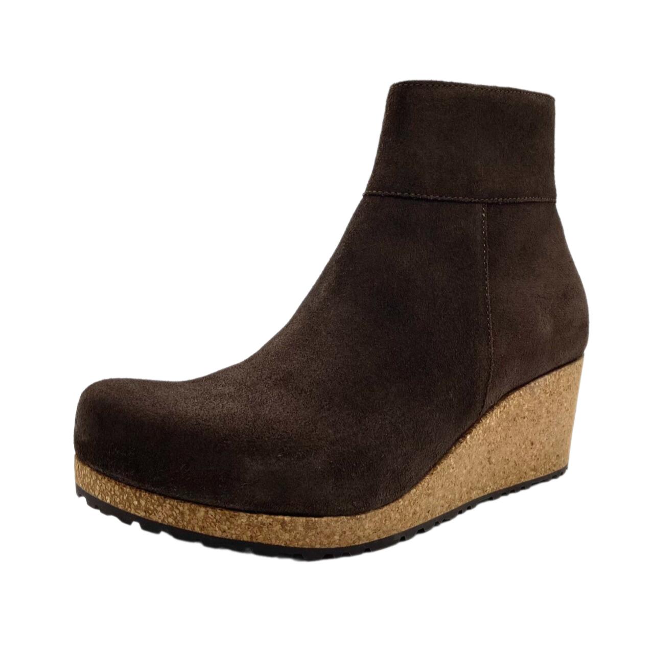 【BIRKENSTOCK ビルケンシュトック】1025269 Papillio EBBA パピリオ エバ ROAST ローストブーツ ナロー幅 コンフォートシューズ ウェッジソール サイドジップ ブーティアンクルブーツ ショートブーツ 厚底 かわいい おしゃれ ナチュラル レディース 婦人靴｜Ｆｉｎｅ Ｗａｌｋ