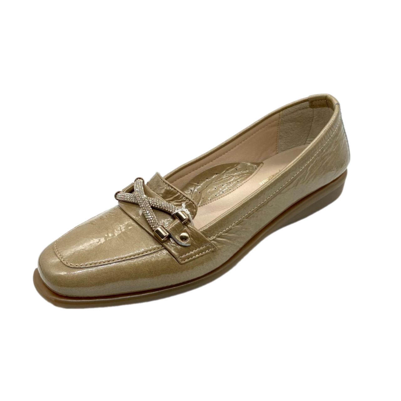 【 Monet モネ 】2748 モチーフパンプス ローファー ベージュ 3E リボンモチーフ ベージック 履きやすい 歩きやすい 疲れにくい レディース 婦人靴 通勤 ビジネス オフィス おしゃれ 洗練 シンプル 天然皮革