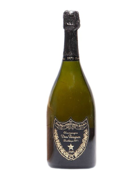 Dom Perignon Oenotheque 1980 Perignon ドンペリ ドンペリニヨン ワイン エノテーク シャンパン Oenotheque シャンパーニュ Fine And Rare エノテーク はドンペリニヨンの醸造最高責任者以外の立ち入りが禁じられたセラーで熟成され 1本ごとに丁寧なテイスティングと