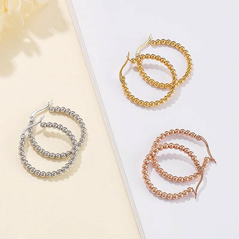 【クーポン利用で4920円】 【クーポン利用で4920円】 ピアス ステンレス フランス フープ ポール レディース 贅沢 ボール 形 シェープ ガール ユニーク エレガント モダン スチール ジュエリー 結婚式 ウェディング 婚約 ギフト 4,607円
