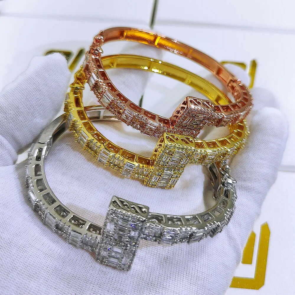 【クーポン利用で11350円】 バングル ブレスレット ジルコニア スクエア ピック レディース ヒップ ホップ ジュエリー トレンド 輝く アイス アウト キュービック ジルコン マイアミ 長方形 四角 パーティ ギフト